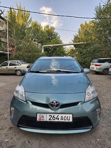 matiz 2: Toyota Prius: 2013 г., Вариатор, Гибрид, Хэтчбэк — 2