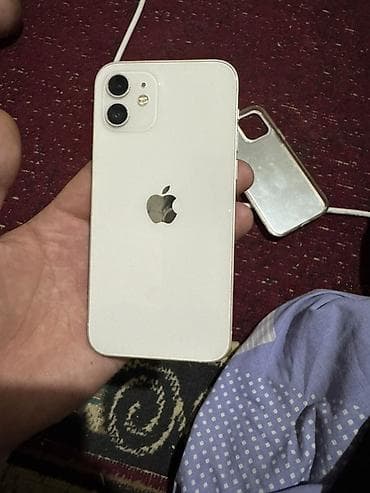 iphone 12 pro maz: IPhone 12, Б/у, 64 ГБ, Белый, Чехол, 75 % — 7