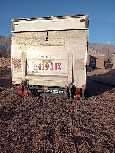 chery tiggo: Легкий грузовик, Mercedes-Benz, Стандарт, 3 т, Б/у — 3