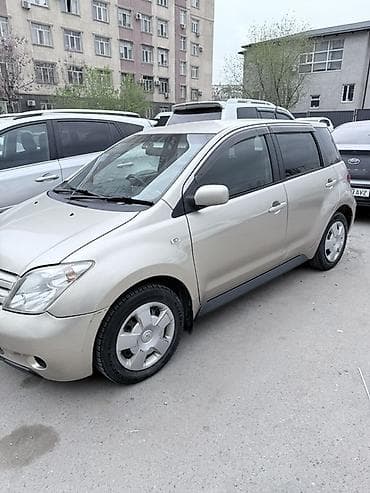 тайота ист диски: Компактный тайота ист бежевый/серебристый металлик. Практичный — 2