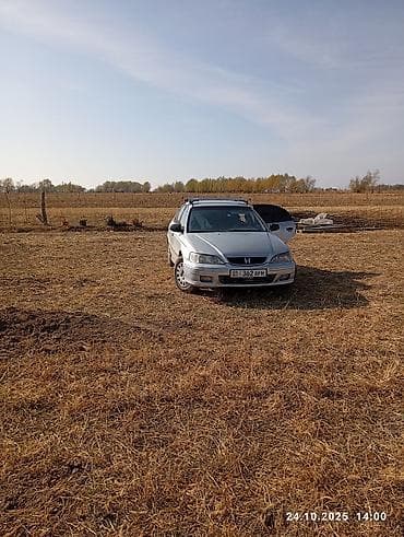 радиатор на опель вектра б: Honda Accord: 1999 г., 1.6 л, Механика, Бензин, Универсал — 2