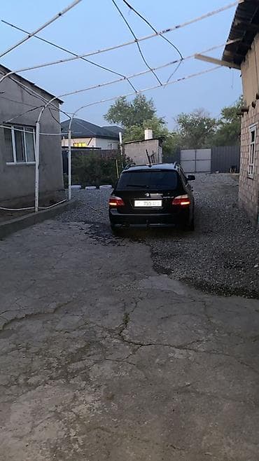 10 га: Продаётся земельный участок с домом и хозяйственными застройками!Три — 5