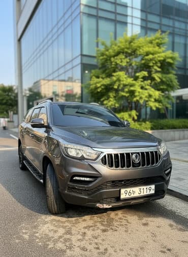 срочно продаю в связи с переездом: Ssangyong Rexton: 2019 г., 2.2 л, Типтроник, Дизель, Пикап — 1