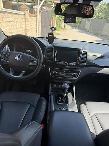 rexton khan: Ssangyong Rexton Khan: 2019 г., 2.2 л, Типтроник, Дизель, Пикап — 5