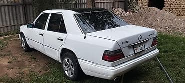 Mercedes-Benz W124: 1992 г., 2 л, Механика, Бензин — 4