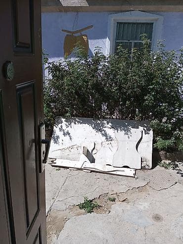 продаю поле: Дом с времянкой и удобствами, с мебелью. Участок 3 сотки, ухоженный — 3