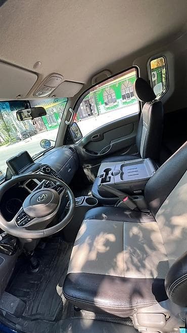 srv 2: Срочно продается Hyundai Porter 2 2021 год 2.5 турбина дизель 80.000км — 8