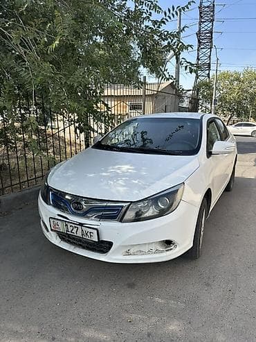 bud e9: BYD E5: 2019 г., Электромобиль, Седан — 1