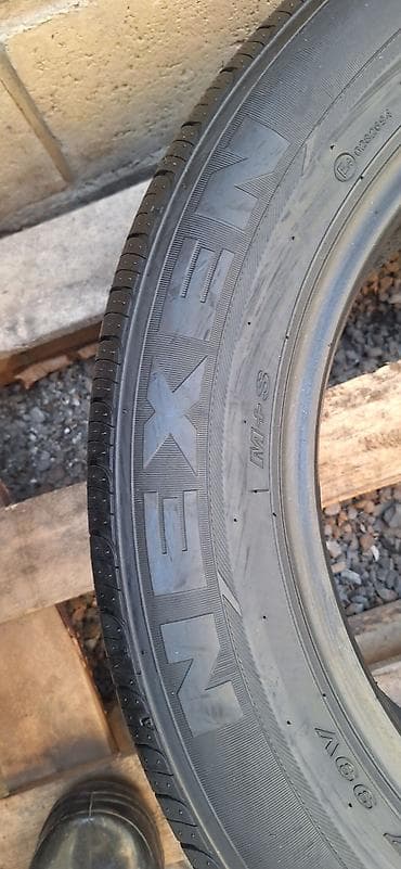 r16 85: Шины 235 / 55 / R 17, Лето, Б/у, Пара, Легковые, Корея, Nexen — 3