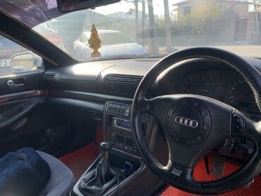 полировачный машина: Audi A4: 1997 г., 2.6 л, Механика, Бензин, Седан — 4