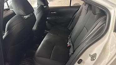Транспорт: Toyota Levin: 2021 г., 1.8 л, Автомат, Гибрид, Седан — 4
