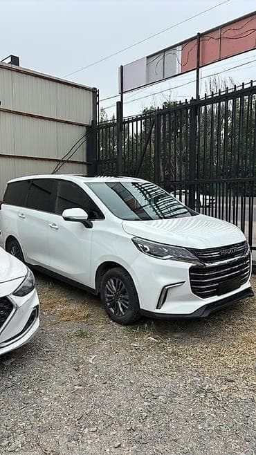 MAXUS G50, белый кузов 7‑местный минивэн
2021 год
Пробег -91300