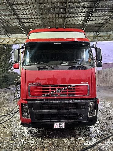 lada 2101: Тягач, Volvo, 2007 г., Бортовой — 1