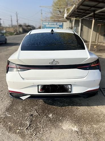 набор инструментов для авто: Hyundai Elantra: 2021 г., 1.6 л, Автомат, Бензин, Седан — 2