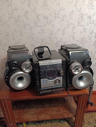 Музыкальный центр Samsung MAX-425 с акустикой - Полноценный