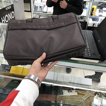 samsung note 101: Ноутбук Fujitsu с экраном + сумка и комплект аксессуаров — 1