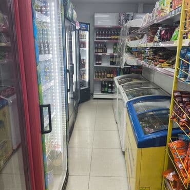 сдаю в аренду фас фуд: Сатам Дүкөн Өзүнчө турган дүкөн, 60 кв. м, Жаңы ремонт, Эшиги өзүнчө, 1 кабат — 4