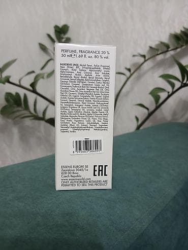 molecule 02: Парфюм Essens Perfume, 50 ml (1.69 fl. oz.) - Концентрация — 2