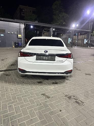 Унаа сатуу: Lexus ES: 2022 г., 2.5 л, Автомат, Гибрид — 3