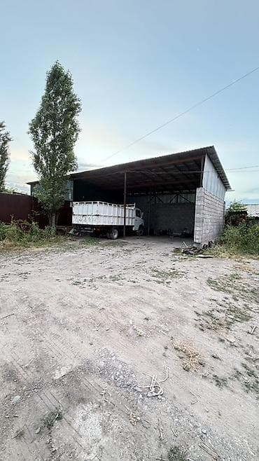 село васильевка: Продаётся животноводческая ферма (сарай) в отличном месте! 📍 Удобное — 7