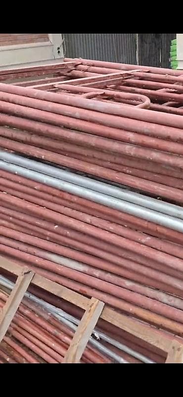 Леса рамные трубчатые + настилы металлические - Комплектация