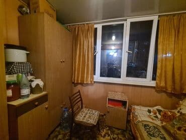 продаю квартиру 4 микрорайон: 1 комната, 32 м², 104 серия, 1 этаж, Евроремонт — 5