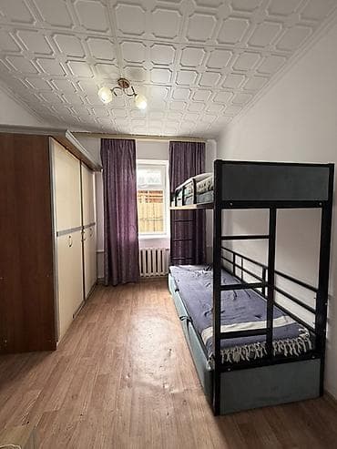 этаж үй: Продаю мансардный просторный дом с удобной планировкой в районе рынка — 4