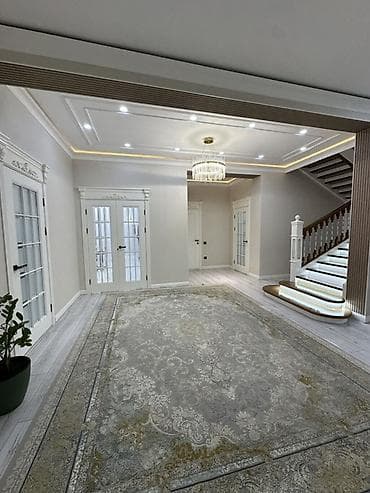 Кыймылсыз мүлк: 🚨 СРОЧНО ПРОДАЁТСЯ ДОМ! 🏙️ 6+ комнат — 360 м² 📍 Арча-Бешик (1 линия) — 10