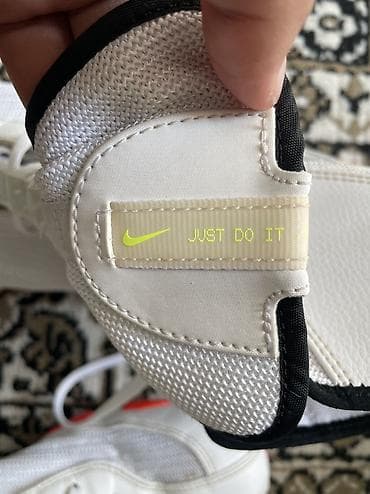 спартифка адидас: Мужские кроссовки, 43, 44, Nike, Новый, цвет - Белый, Самовывоз, Платная доставка — 9