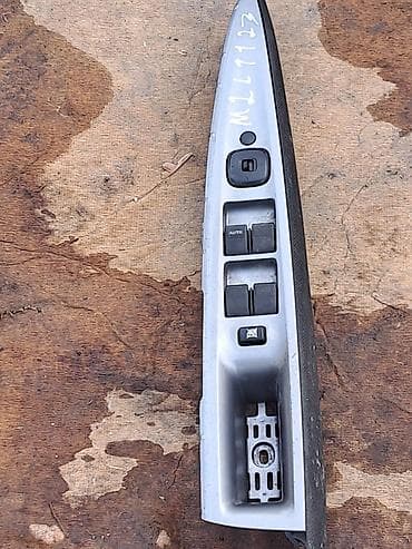 Автозапчасти: Блок управления стеклопакетом Мазда 2 Mazda 2, цена 4000 сом — 1