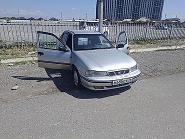 Daewoo Nexia: 2007 г., 1.6 л, Механика, Бензин, Седан at lalafo.kg Daewoo Nexia: 2007 г., 1.6 л, Механика, Бензин, Седан