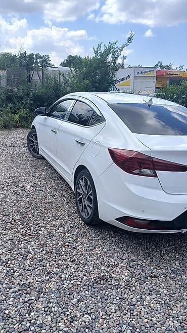 byd 5: Hyundai Avante: 2018 г., 1.6 л, Автомат, Бензин, Седан — 4