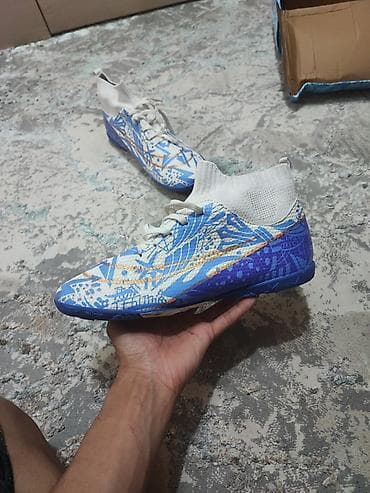 nike react: ⚽ Продаю футбольные бутсы (сороконожки) — 44 размер Продаю практически — 7