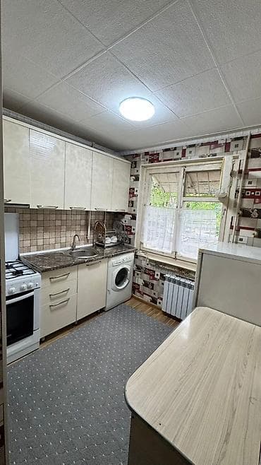 Квартиры: 3 комнаты, 58 м², 104 серия, 1 этаж, Косметический ремонт — 2
