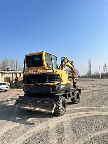 sprinter 4x4: Экскаватор, Hyundai, 2013 г., Колесный — 1