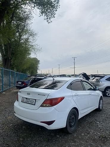 sonata 2017: Hyundai Solaris: 2014 г., 1.6 л, Автомат, Бензин, Седан — 3