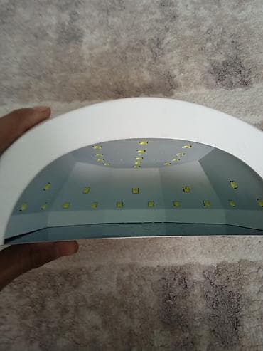 Оборудование для салонов красоты: Лампа для гель лака Производство:Россия Состояние:10/10 Пользовались — 2