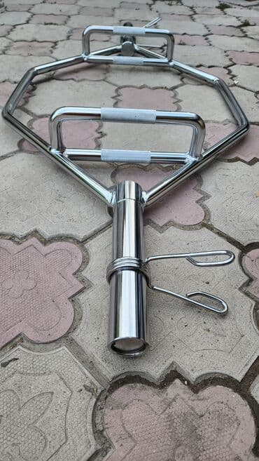 тренировочные петли: Трап-гриф хромированный для тренировок с весом. Оснащен двумя парами — 4