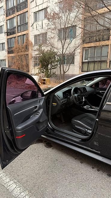 ка пять: Hyundai Sonata: 2019 г., 2 л, Автомат, Газ, Седан — 2