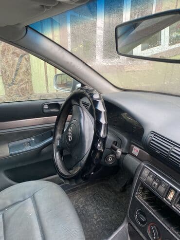 фольксваген кадди: Audi A4: 1995 г., 1.6 л, Бензиновая, Седан — 6