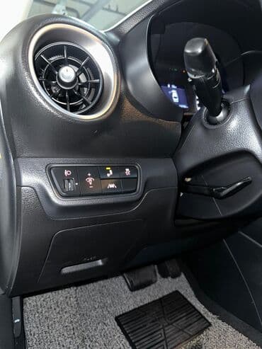 набор ключей для автомобиля в чемодане: Kia K3: 2019 г., 1.6 л, Вариатор, Бензиновая, Седан — 8