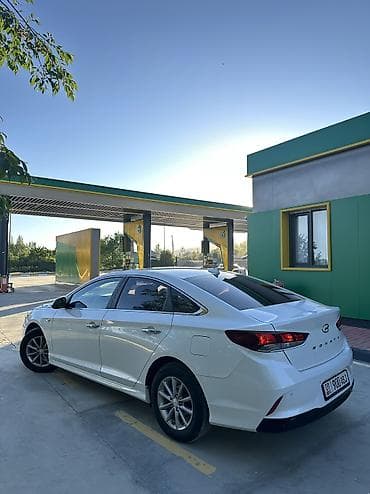 екскаватор хундай: Hyundai Sonata: 2017 г., 2 л, Автомат, Газ, Седан — 2