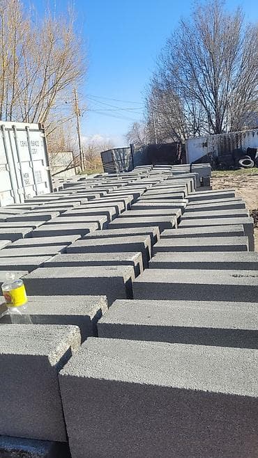 панели на потолок: Керамзитобетонные блоки перегородочные/стеновые - Материал — 1