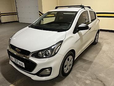 купить девятку: Chevrolet Spark: 2018 г., 1 л, Вариатор, Бензин, Хэтчбэк — 5