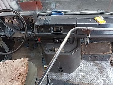 210 cdi: Mercedes-Benz T1: 1992 г., 2.9 л, Механика, Дизель, Фургон — 9