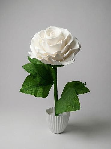 Декоративная роза из бумаги в горшке - Большой цветок ручной работы