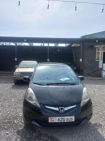 ош жапалак: Honda Jazz: 2009 г., 1.3 л, Кол менен иштөөчү, Бензин, Хетчбек — 1