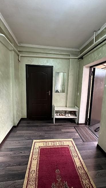 Продаётся дом с земельным участком в районе Пишпека • Площадь дома — — 4
