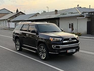 Toyota 4Runner: 2016 г., 4 л, Автомат, Бензин, Внедорожник — 8