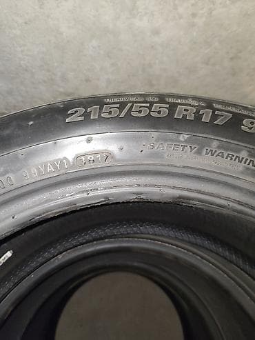 Летние шины 215/55 R17 - Комплект из 4 шин. - Размер: 215/55 R17. -